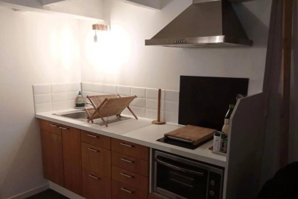 Joli Duplex En Centre Ville De 40M2 Climatise Istres Esterno foto